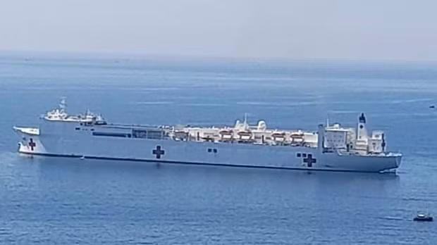 USNS Mercy arrives at Vung Ro Port on June 19. (Source: VNA)