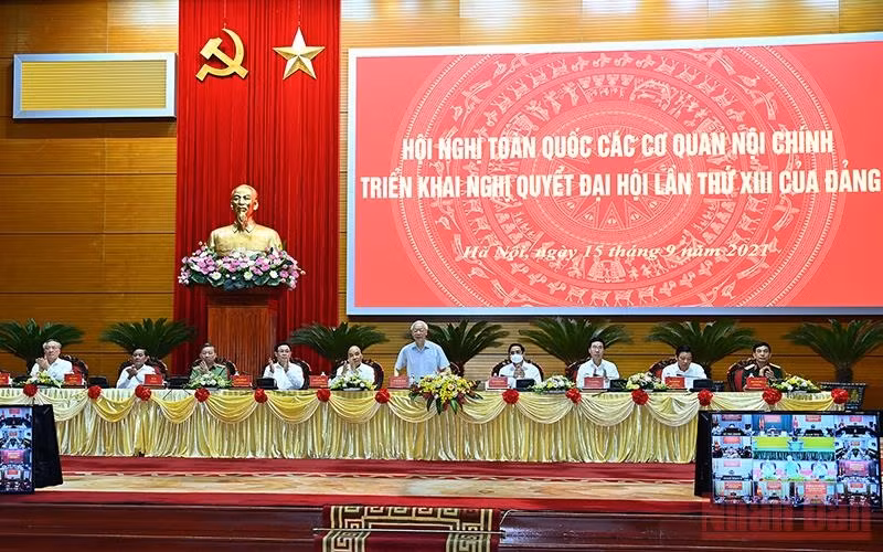 Party General Secretary Nguyen Phu Trong chairs a national conference of agencies in charge of internal affairs.