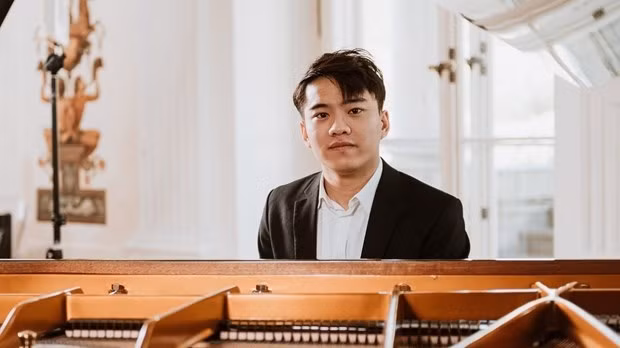 Nguyen Viet Trung