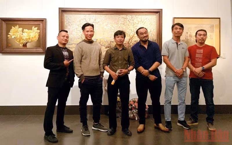 Exhibition highlights beauty of homeland