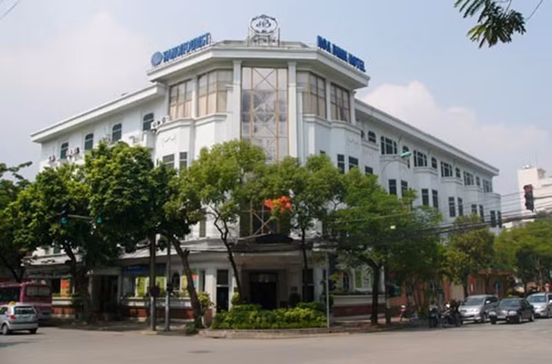 Hoa Binh Hotel in Hoan Kiem district
