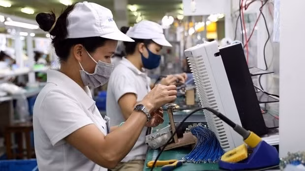 Businesses in Ho Chi Minh City are on their way to resume production and business activities, and they are optimistic about the future of the Vietnamese market. (Photo: VNA)