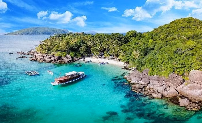A corner of Con Dao Island (Photo: hanoimoi.com.vn)