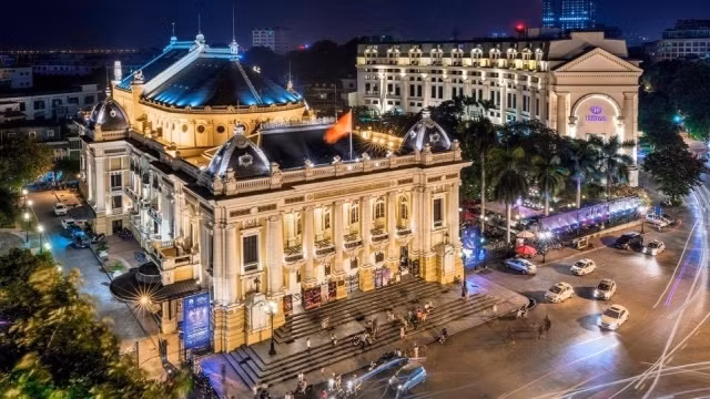 Hanoi Opera House, one of 30 no-smoking tourist spots in Hoan Kiem District (Photo: hanoioperahouse.org.vn)