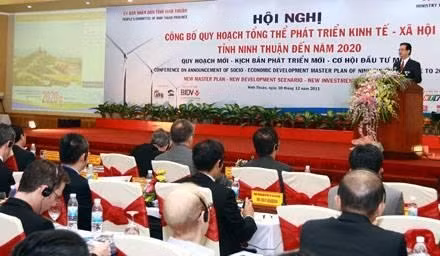 PM Dung addresses the conference