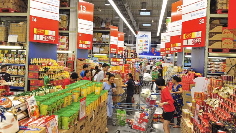 Programmes with huge discounts focus on the areas of garments and textiles, consumer goods, and electronic products. (Illustrative image)