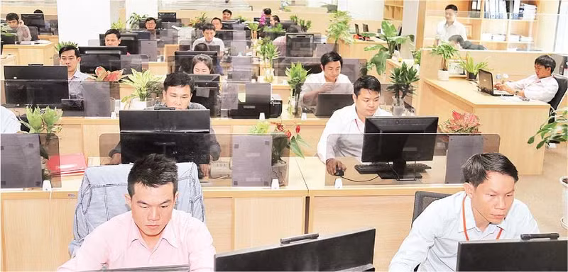 Star Telecom's network operation and monitoring centre