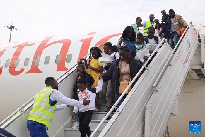 Ghanaian citizens evacuated from South Africa arrive at the Accra International Airport in Accra, Ghana, May 27, 2026. The Ghanaian government has evacuated 300 citizens from South Africa over xenophobic concerns. The first batch, among over 800 citizens registered by the country's mission seeking help to return home, arrived at the Accra International Airport on Wednesday. (Photo: Xinhua)