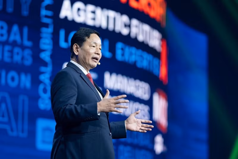FPT Chairman Truong Gia Binh