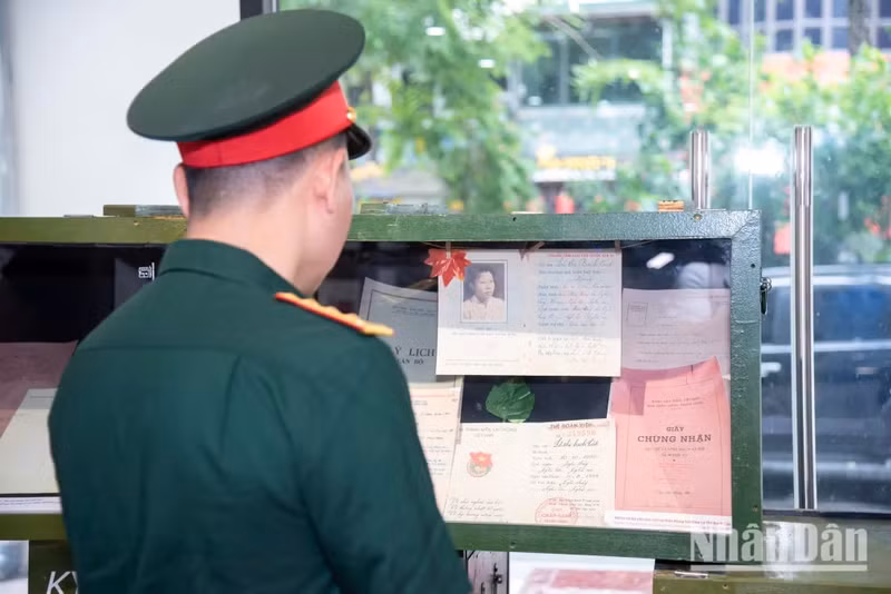 trien-lam-di-b-minh-duy-49jpg.jpg