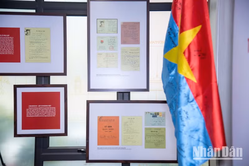 trien-lam-di-b-minh-duy-38jpg.jpg