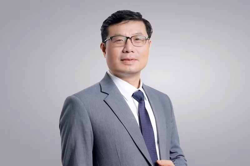 Professor Vu Ha Van.