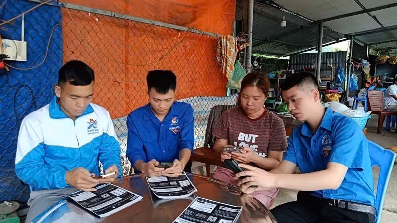 The "digital literacy movement" has spread strongly in Ky Thuong Commune. (Photo: NDO)