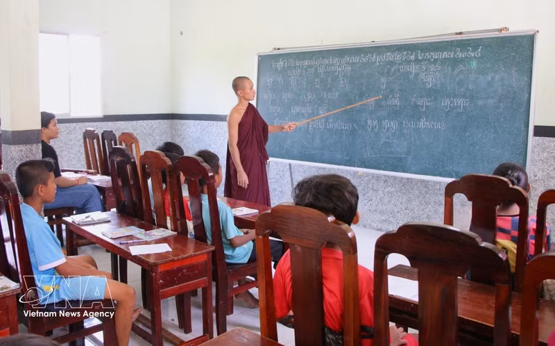 vnanet-potal-giu-gin-gia-tri-van-hoa-tu-lop-hoc-tieng-khmer-8207116.jpg
