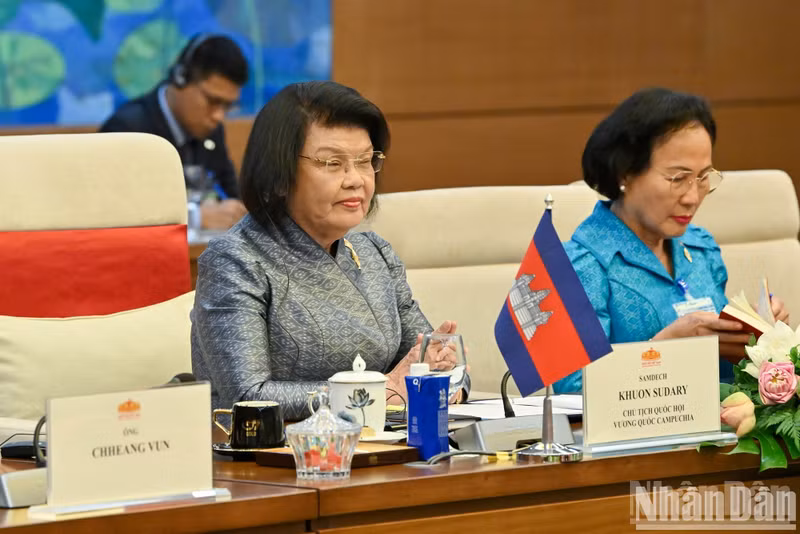 Cambodian National Assembly President Samdech Khuon Sudary addresses the talks.