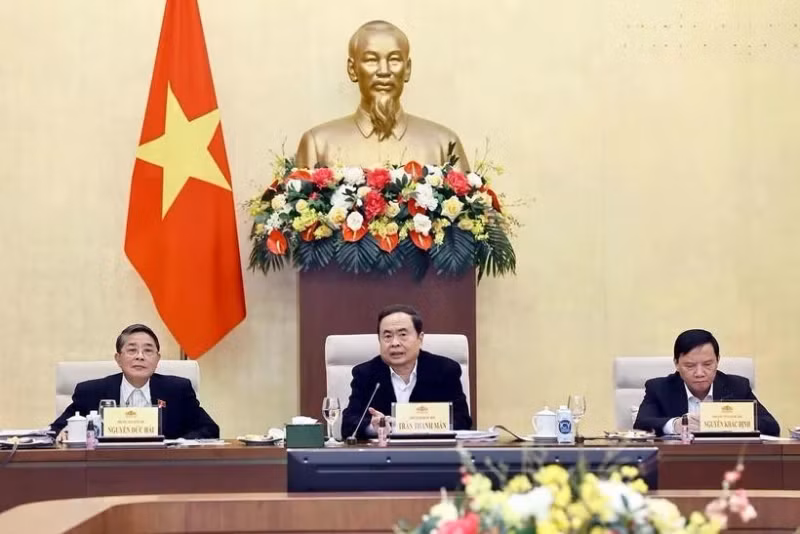 NA Chairman Tran Thanh Man speaks at the session on February 13. (Photo: VNA)