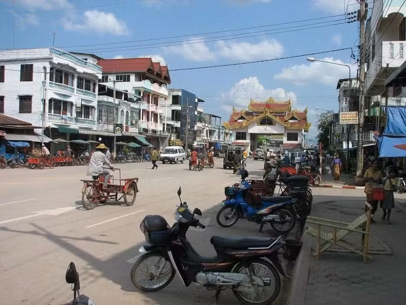 A corner of Myawaddy, Myanmar. Source: wiki