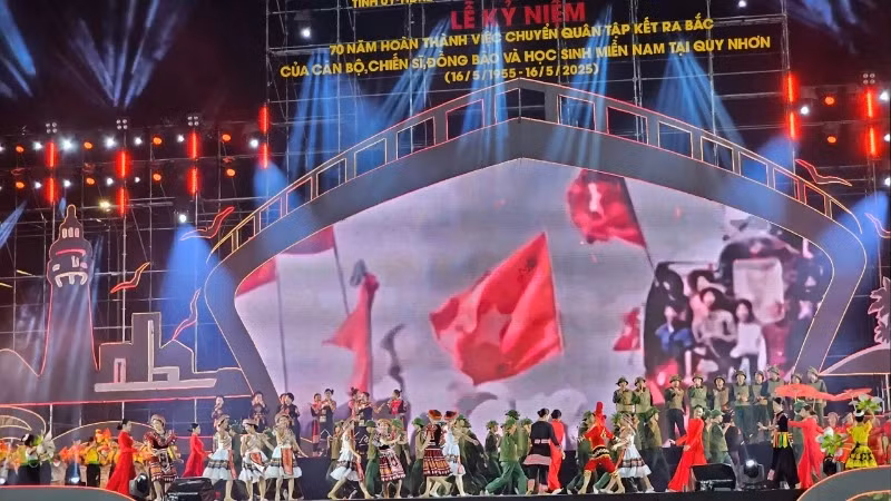 An art performance at the ceremony.