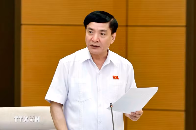 Bui Van Cuong was relieved from the posts of General Secretary of the NA, member of the NA Standing Committee, and NA deputy. (Photo: VNA)