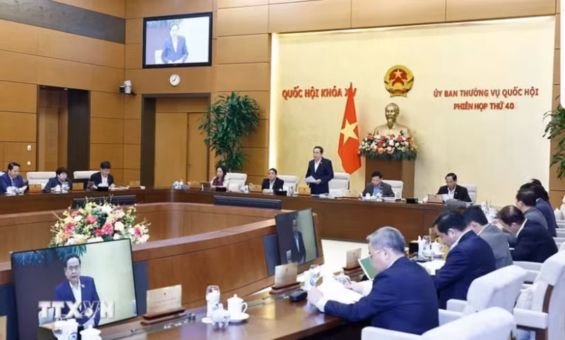 At the 40th session of the National Assembly Standing Committee on December 10. (Photo: VNA)