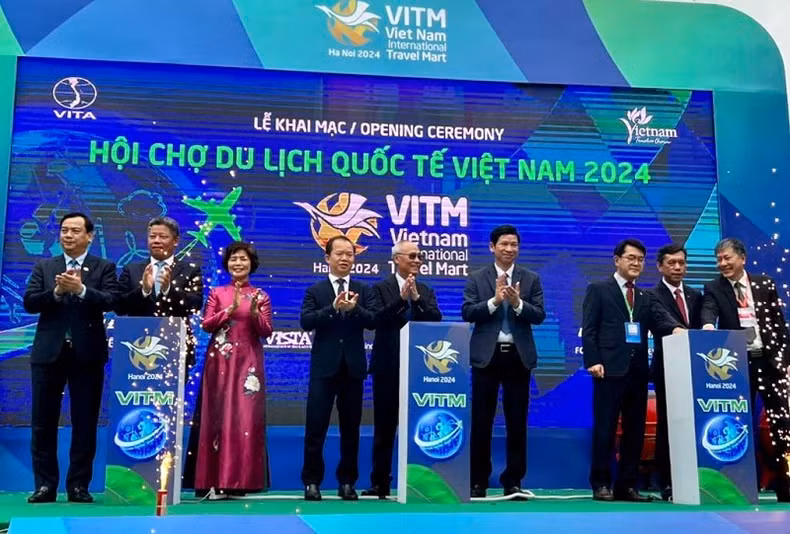 Vietnam International Travel Mart opens in Hanoi.