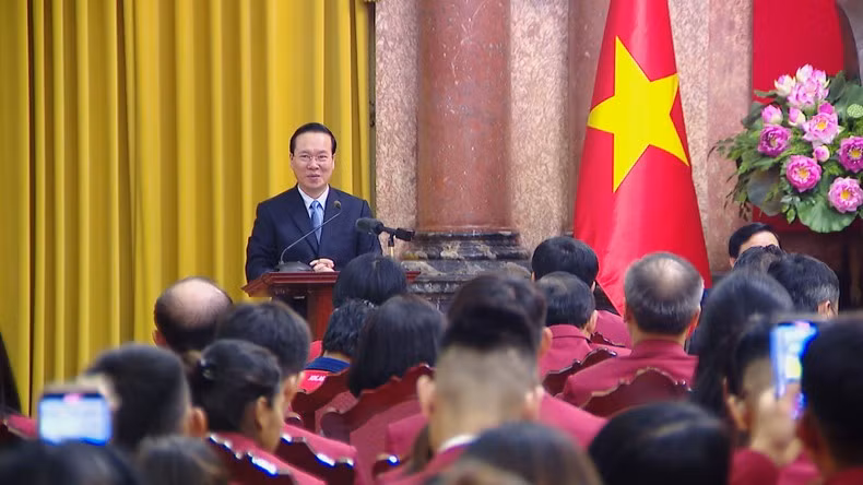 President Vo Van Thuong speaks at the reception. (Photo: Hong Quan)
