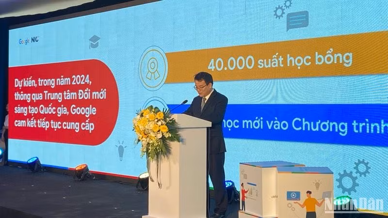 Deputy Minister of Planning and Investment Tran Quoc Phuong speaks at the event. (Photo: NDO)