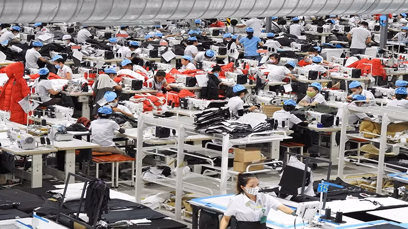 Viet Sun Ninh Thuan Investment Company Limited (Thanh Hai Industrial Park) produces a sewing line that meets international standards.