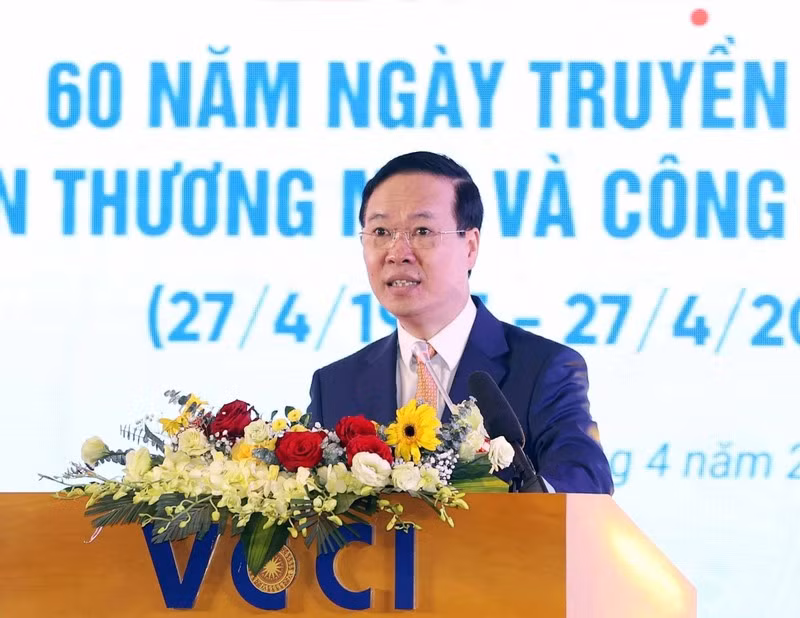 President lauds VCCI for contributions to national development