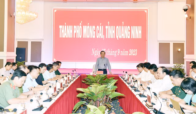 Deputy PM Tran Luu Quang speaks at the meeting. (Photo: VGP)