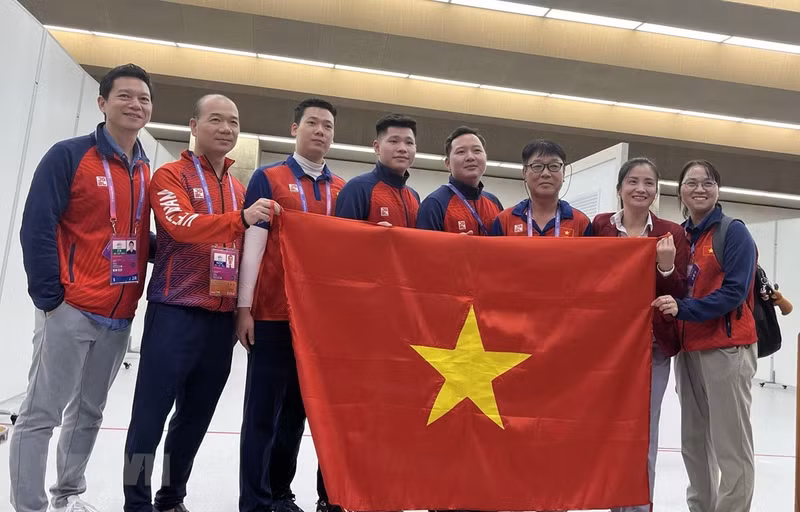 On September 25 alone, Vietnamese athletes bring home first silver and three bronze medals. (Photo: VNA)