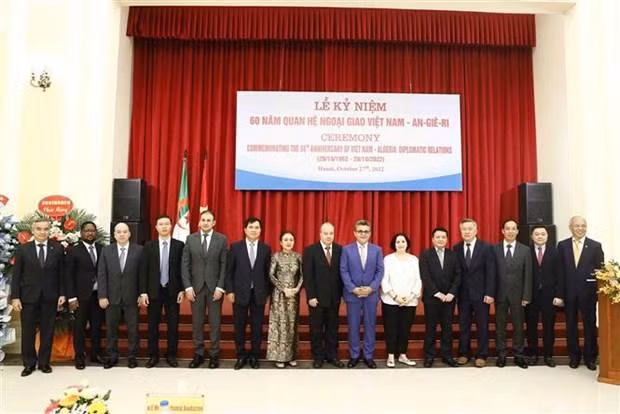 Participants at the ceremony (Photo: VNA) 