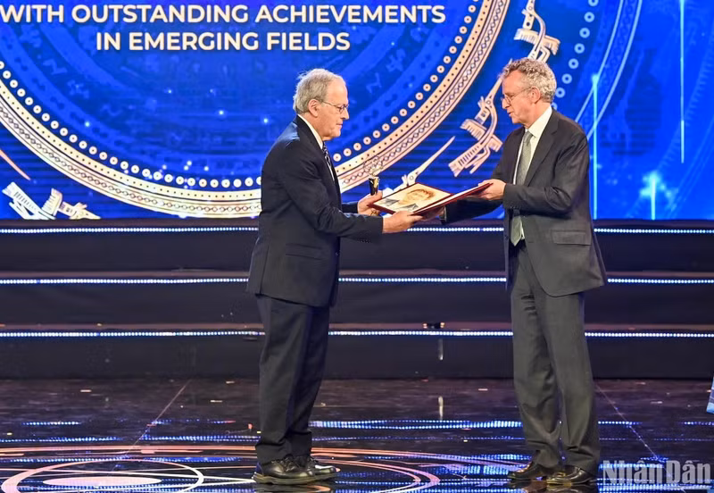 The Special Prize for innovators with outstanding achievements in emerging fields is bestowed upon Dr Demis Hassabis from the UK and Dr John Jumper from the US.