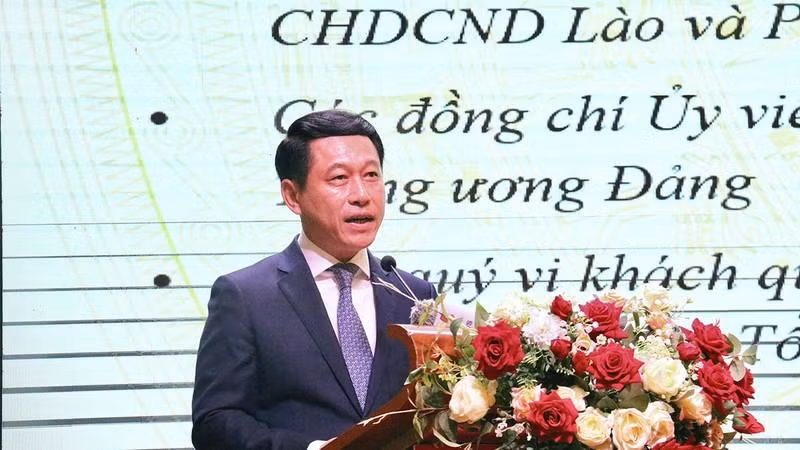 Lao Deputy Prime Minister and Foreign Minister Saleumxay Kommasith speaks at the ceremony.