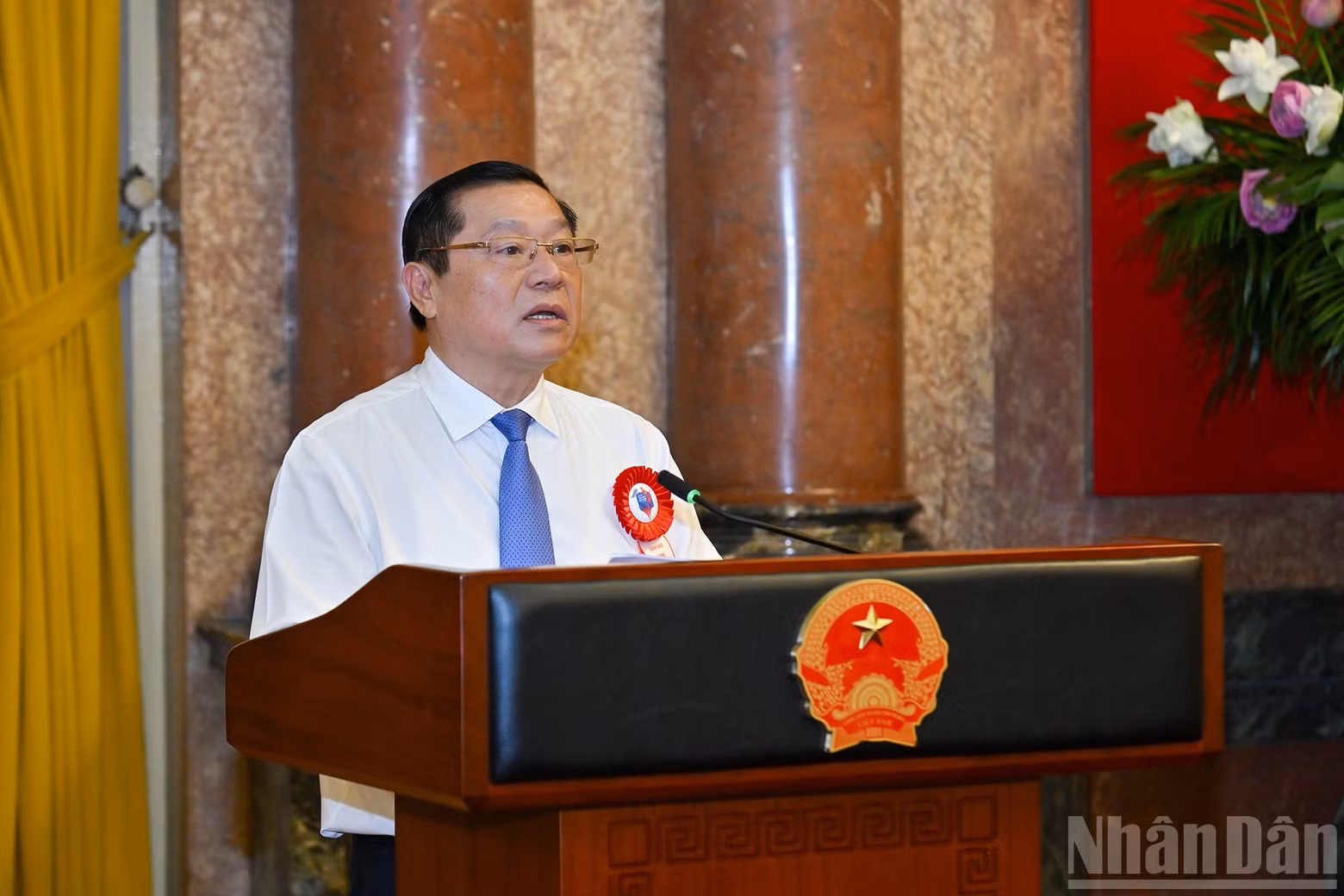 Permanent Deputy Head of the PCC Commission for Communication, Education and Mass Mobilisation Lai Xuan Mon deliverers a report at the meeting.