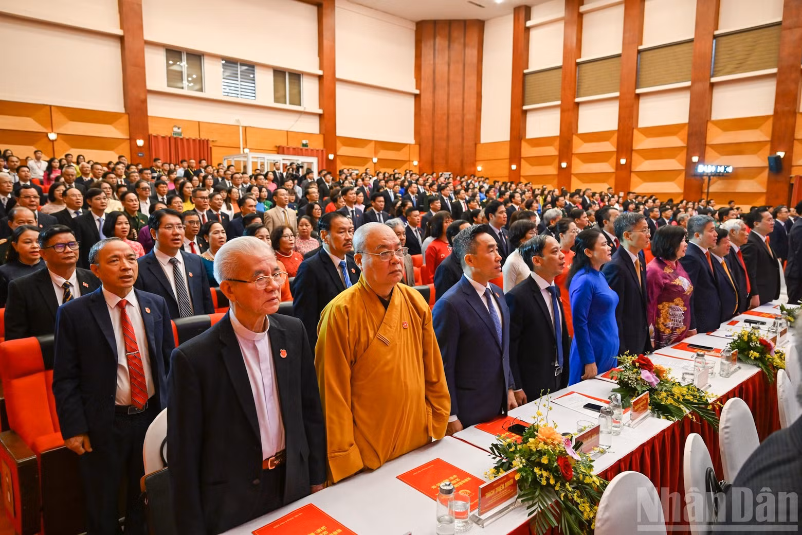 The congress gathers 346 delegates representing more than 5,000 Party members of the Party Committee of the Viet Nam Fatherland Front and Central Mass Organisations