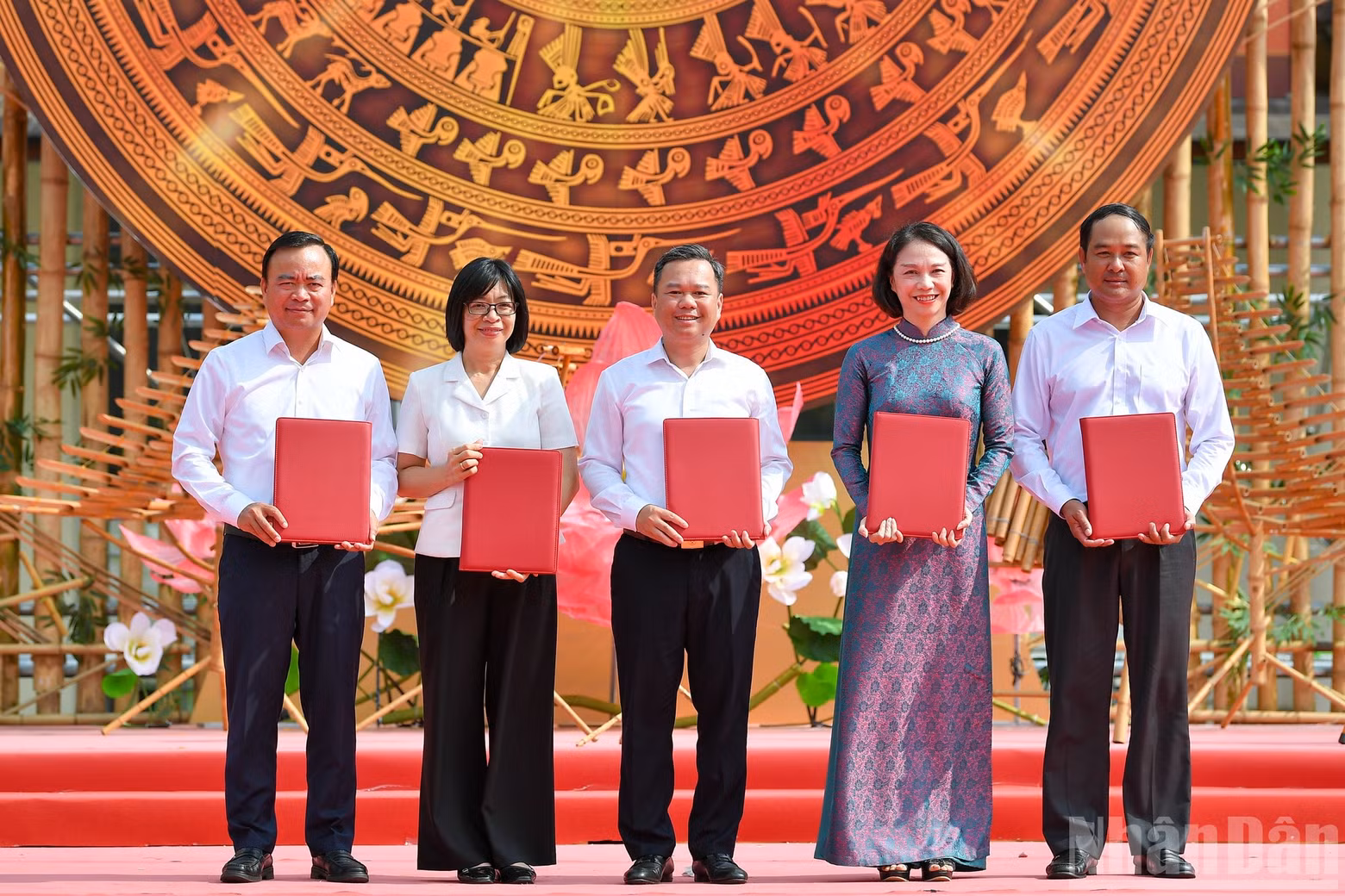 4-le-phat-dong-ngay-van-hoa.jpg
