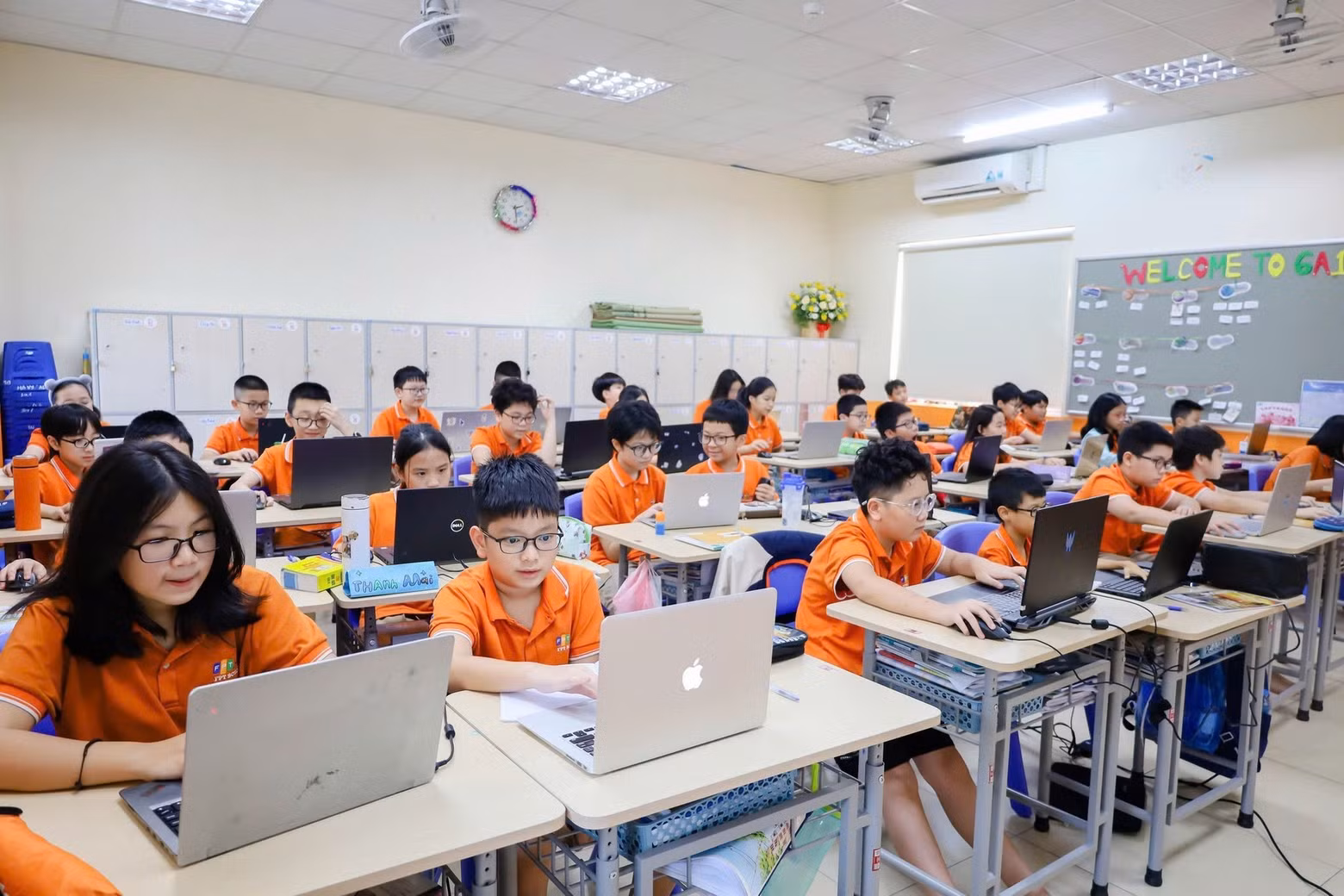 FPT pupils are introduced to AI and begin developing technological thinking from Grade 1.