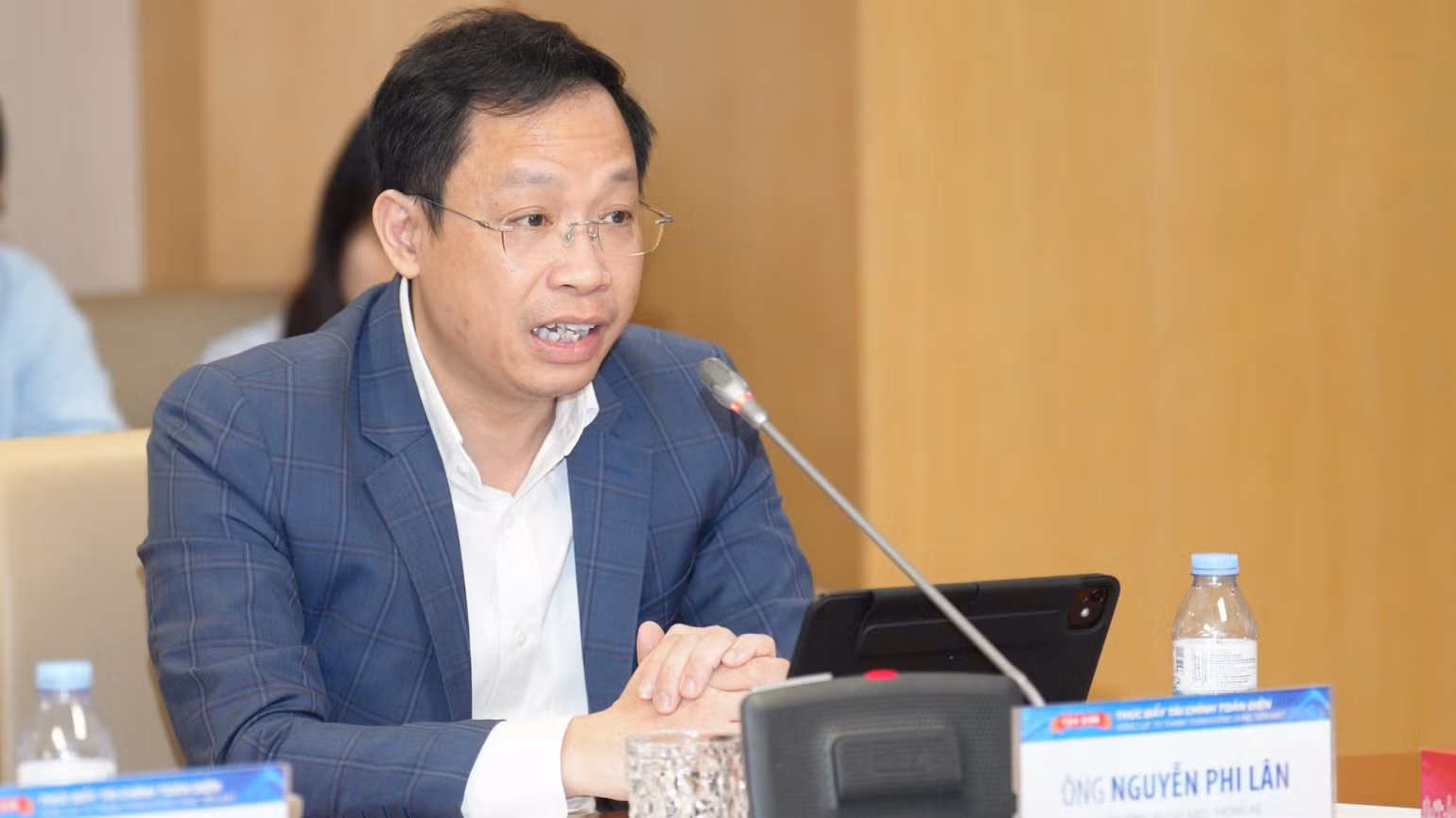 According to Nguyen Phi Lan, one of the key priorities is to expand access to financial services to a wider range of people. (Photo: VIET PHONG)