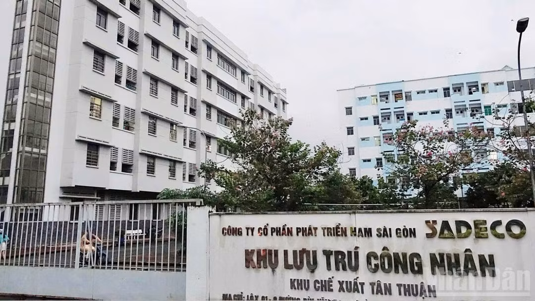 Worker accommodation in Tan Thuan Export Processing Zone. (Photo: Vuong Le)