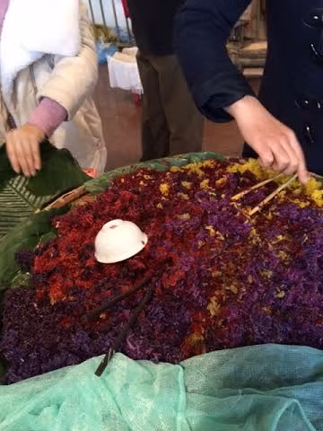 Spring fair in Hanoi offers glimpse of Lao Cai rural market ảnh 8