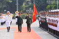 Vietnamese Deputy Prime Minister and Minister of National Defence Gen. Phan Van Giang (left) and his Cambodian counterpart General Tea Seiha review the Honour Guard of the Viet Nam People's Army (Photo: NDO)