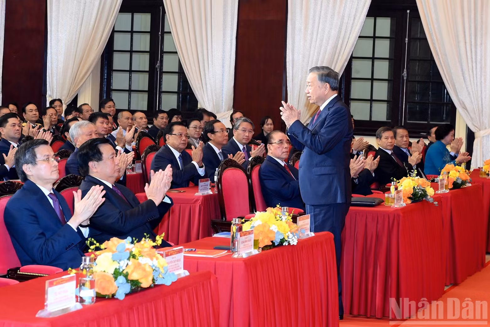 General Secretary and President To Lam, incumbent and former Party and State leaders attend the ceremony marking the 30th anniversary of the establishment of the Central Council for Theoretical Studies.