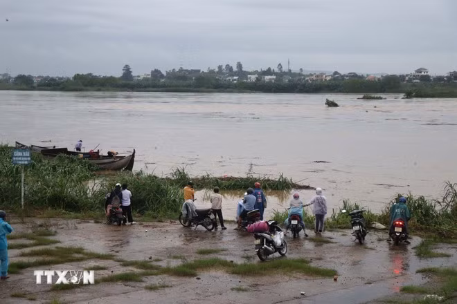 Tra Khuc river in Quang Ngai province (Photo: VNA)
