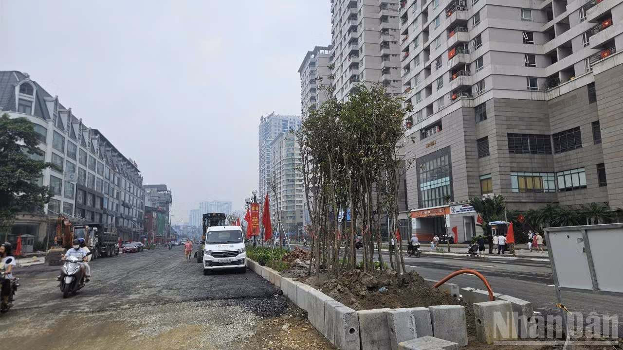 New roads help improve travel conditions, ease traffic pressure and enhance the quality of life for residents of the capital.