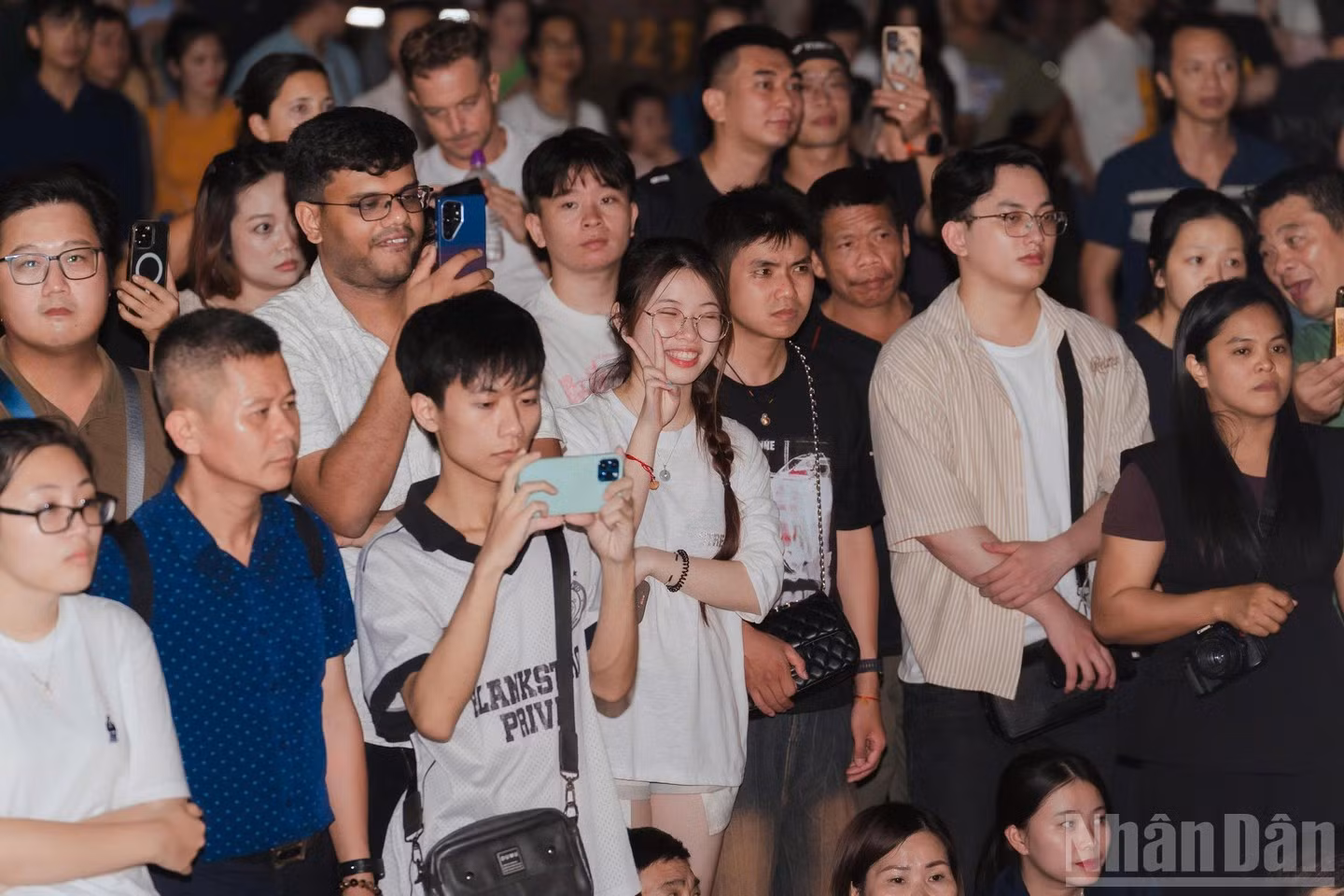 The programme attracts both Ha Noi residents and international visitors.