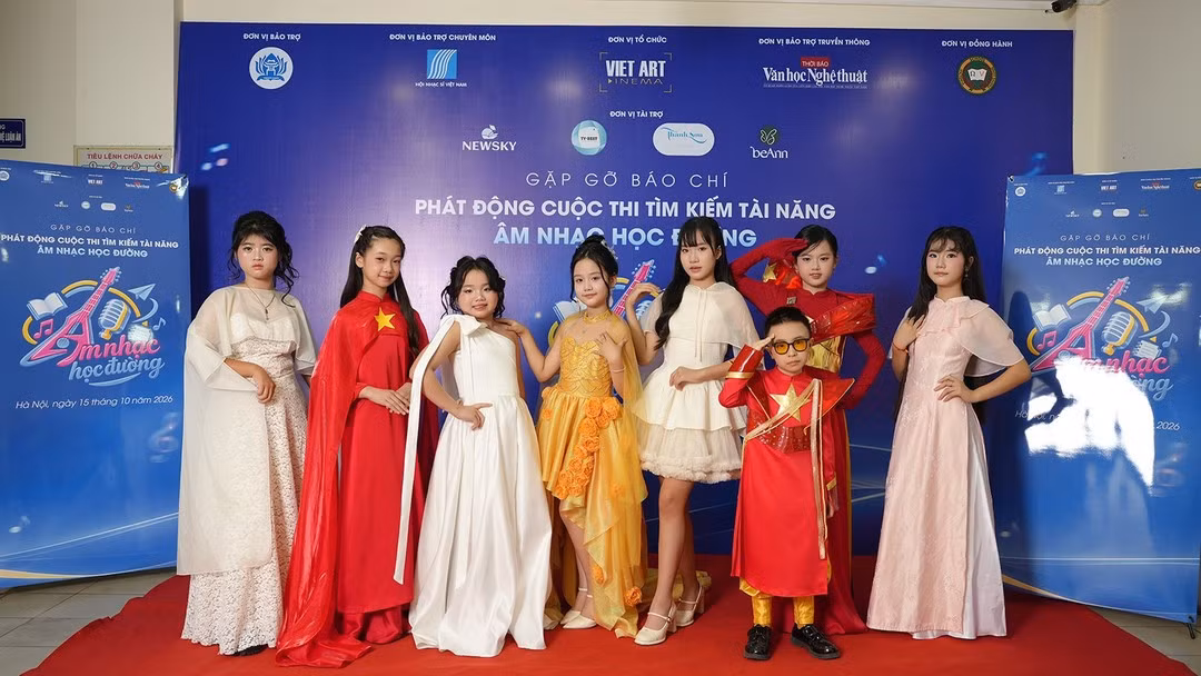 Young contestants taking part in the competition. (Photo: The Organising Committee)