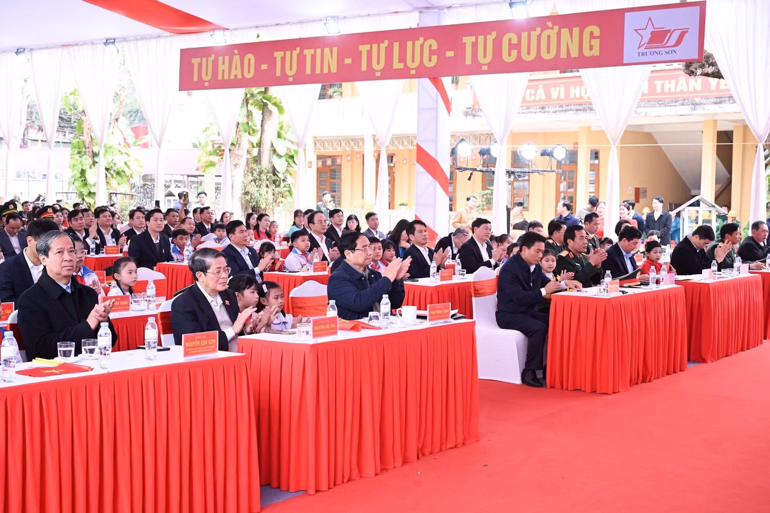 thu-tuong-thanh-hoa-10226-2.jpg