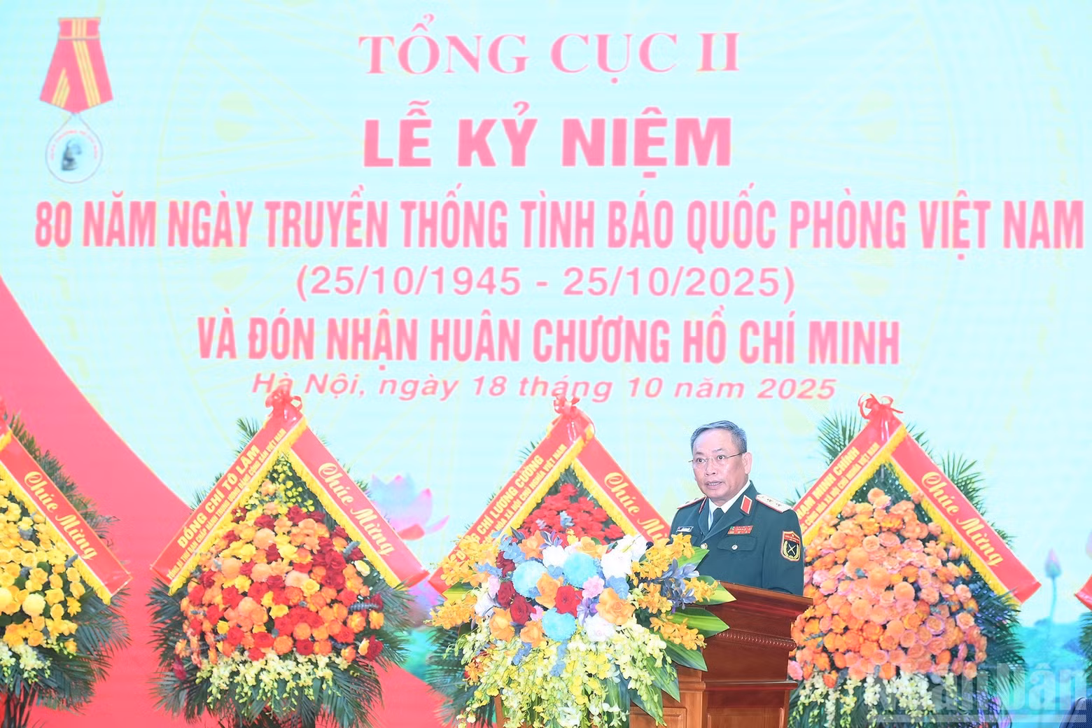 Lieutenant General Tran Cong Chinh, Director General of General Department II under the Ministry of National Defence, delivered the commemorative speech.