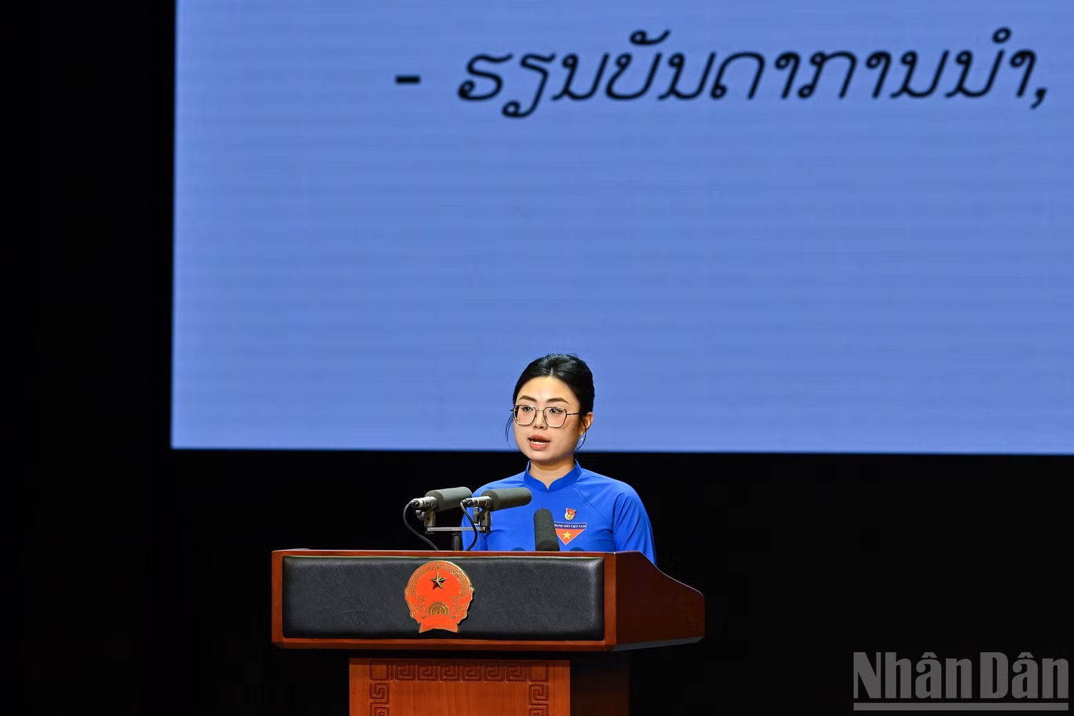 A representative of the young generation of Viet Nam delivered a speech at the ceremony.